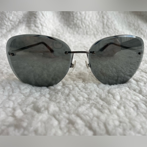 Chanel Sunglasses - Picture 2 of 4